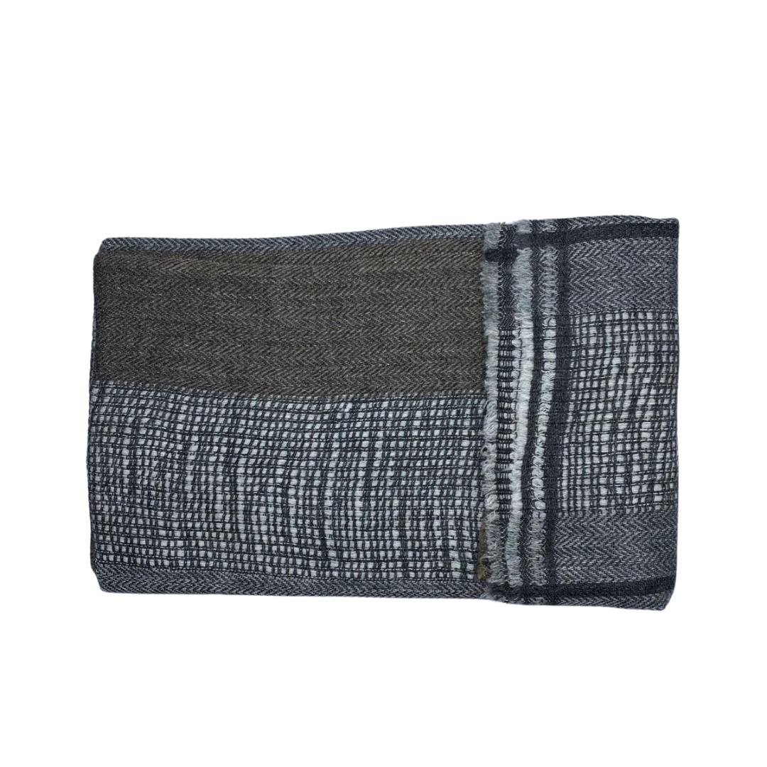 Premium Yak Wool Scarf – Soft Weave with Border Detail
